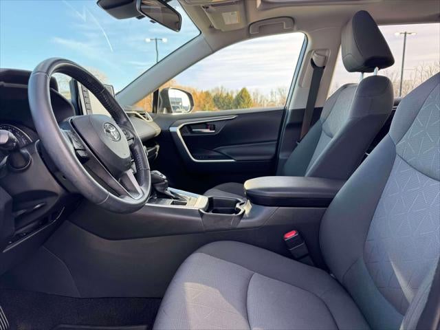 2019 Toyota RAV4 XLE AWD (Natl)