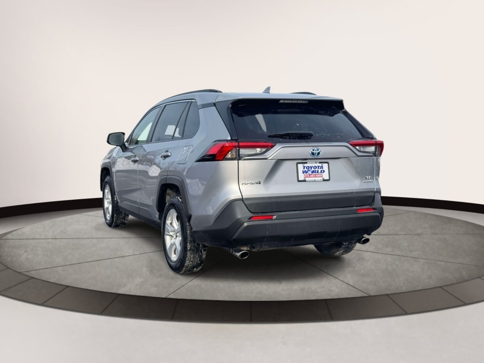2019 Toyota RAV4 Hybrid XLE AWD (Natl)