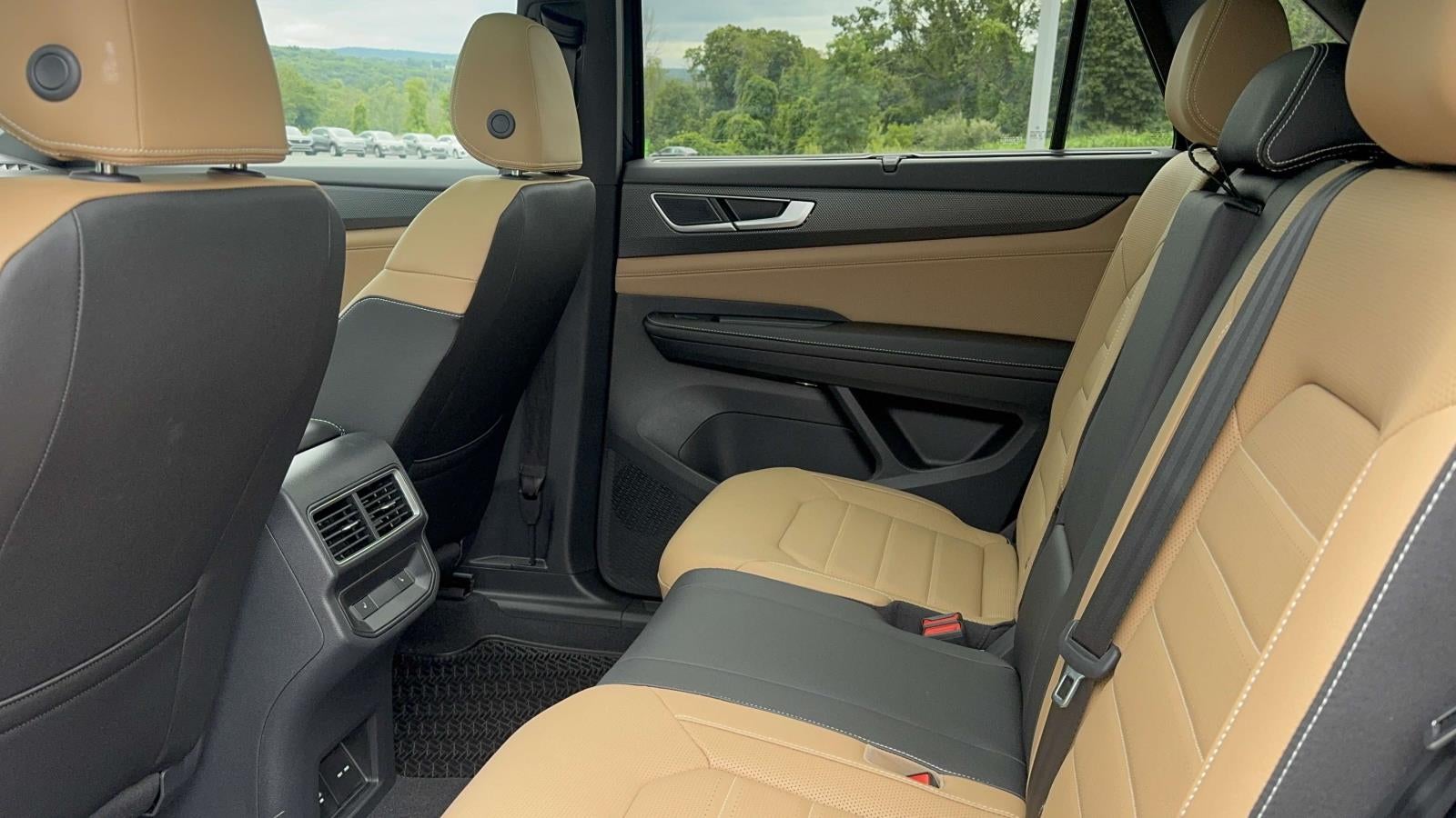 2026 Volkswagen Atlas Cross Sport 2.0T SEL R-Line Black