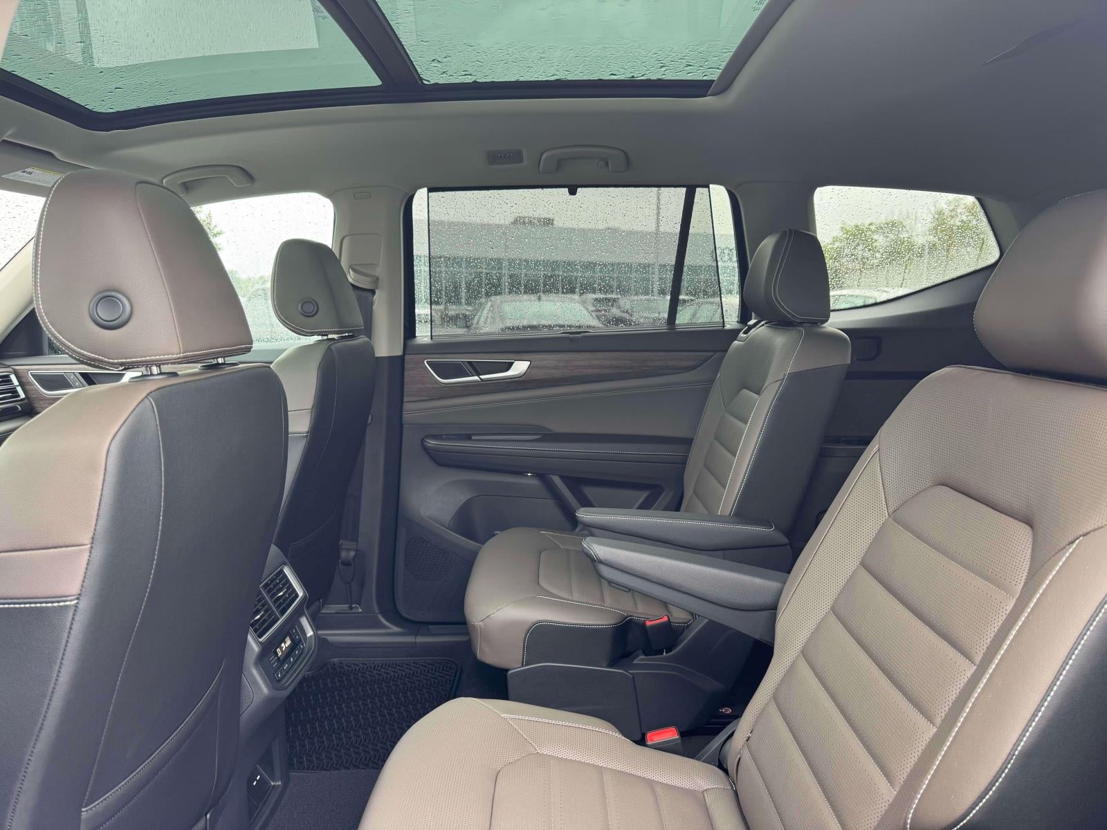 2025 Volkswagen Atlas 2.0T SEL