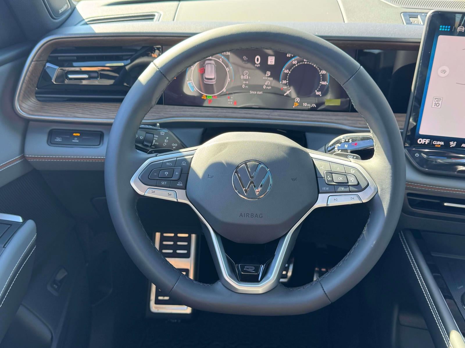 2027 Volkswagen Atlas 2.0T SEL