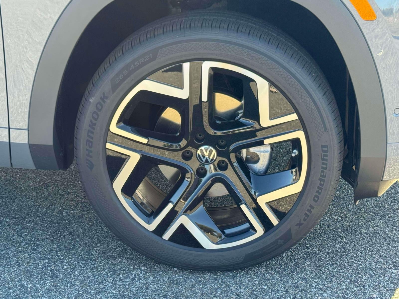 2027 Volkswagen Atlas 2.0T SEL