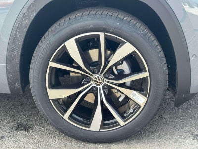 2026 Volkswagen Atlas Cross Sport 2.0T SEL Premium R-Line