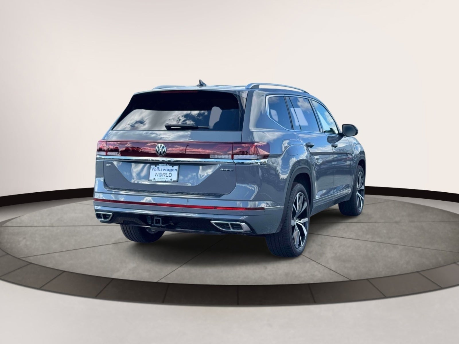 2026 Volkswagen Atlas 2.0T SEL Premium R-Line