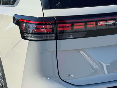 2027 Volkswagen Atlas 2.0T SE