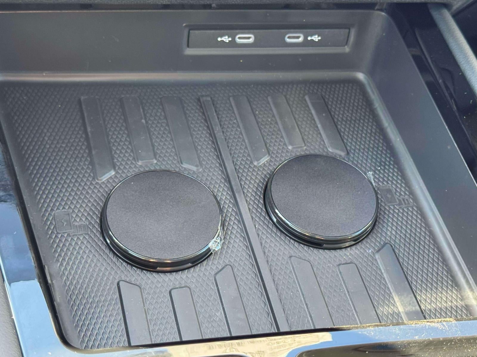 2027 Volkswagen Atlas SE w/Technology