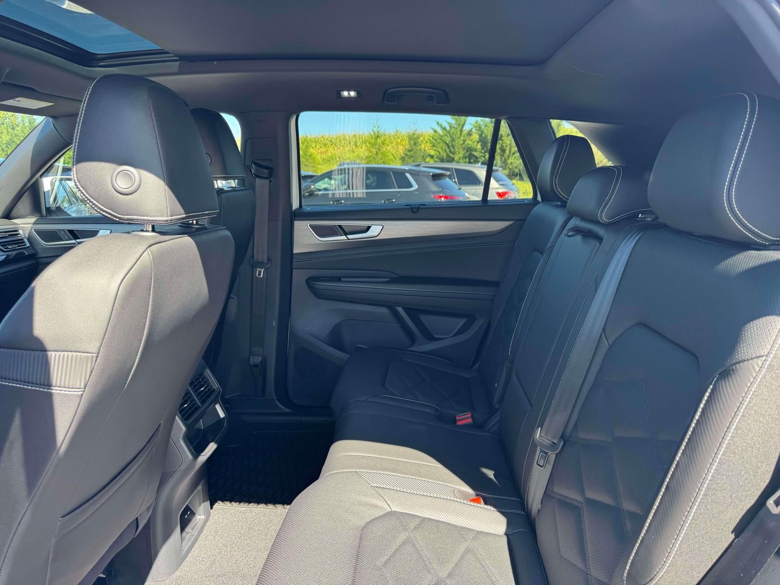 2026 Volkswagen Atlas Cross Sport 2.0T SE W/TECHNOLOGY