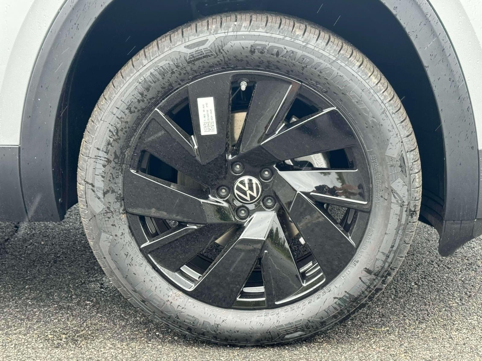 2025 Volkswagen Atlas 2.0T SE