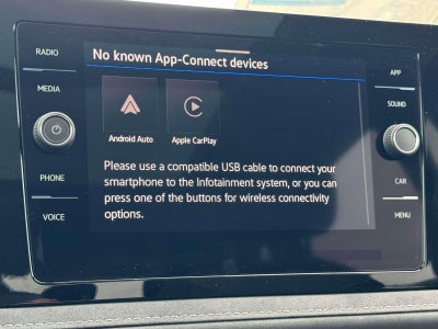 2025 Volkswagen Taos 1.5T SE Black