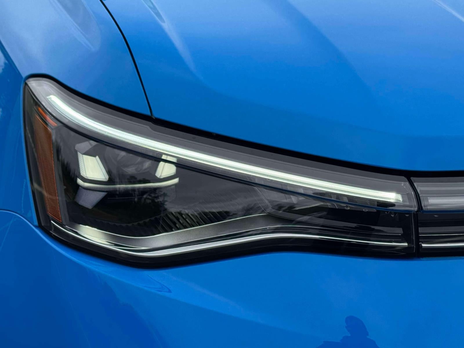 2025 Volkswagen Taos 1.5T SE Black