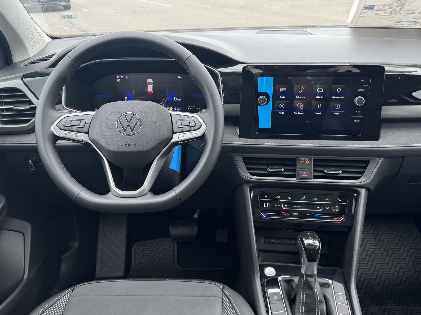 2026 Volkswagen Taos 1.5T SE Black