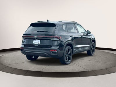 2026 Volkswagen Taos 1.5T SE Black