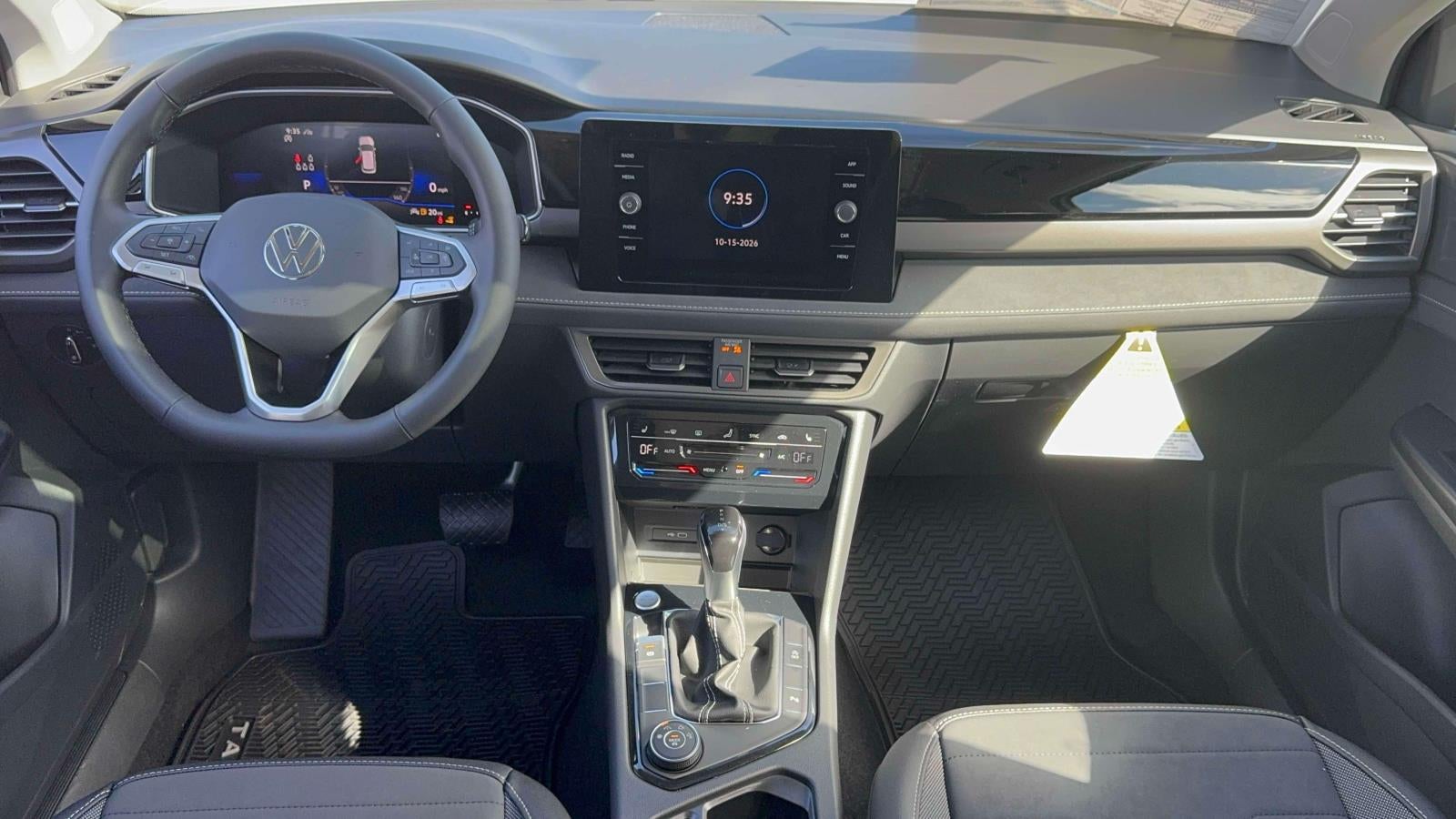 2027 Volkswagen Taos 1.5T SE