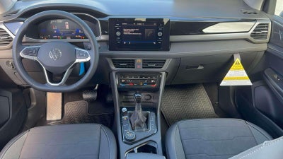 2027 Volkswagen Taos 1.5T SE