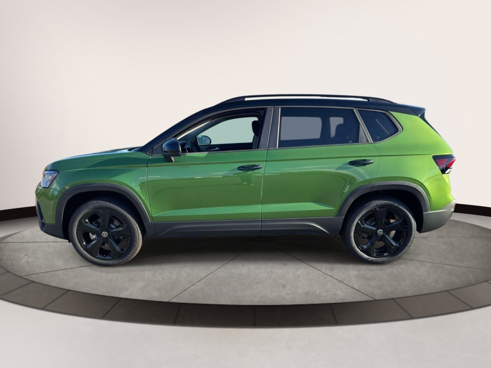 2027 Volkswagen Taos 1.5T SE