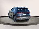 2027 Volkswagen Taos 1.5T SE