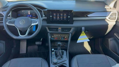2027 Volkswagen Taos 1.5T SE