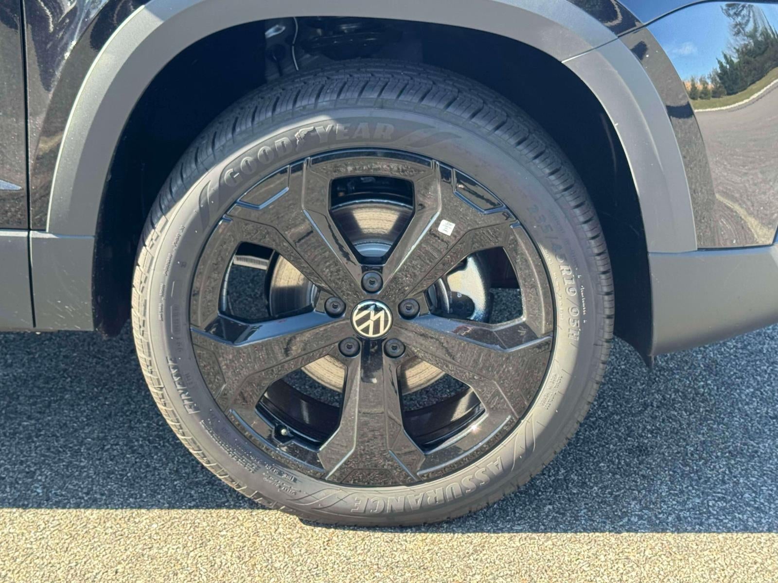 2027 Volkswagen Taos 1.5T SE