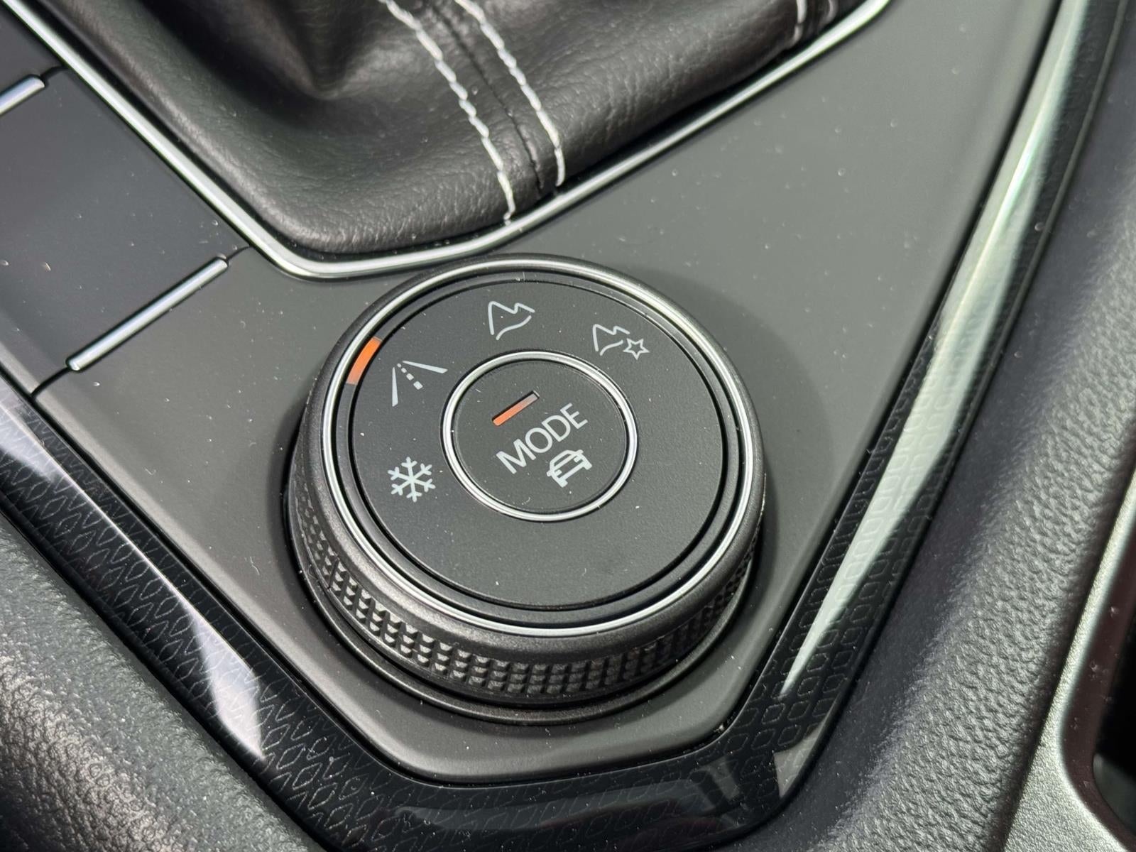 2025 Volkswagen Taos 1.5T SEL