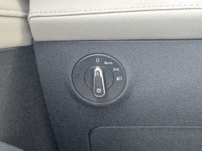 2025 Volkswagen Taos 1.5T SEL