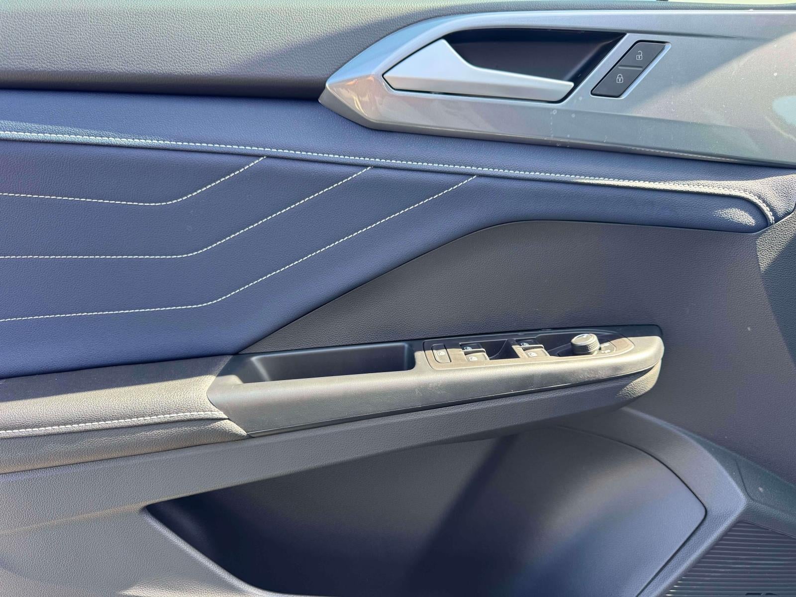 2026 Volkswagen Taos SEL 4MOTION