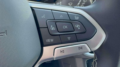 2026 Volkswagen Taos SEL 4MOTION