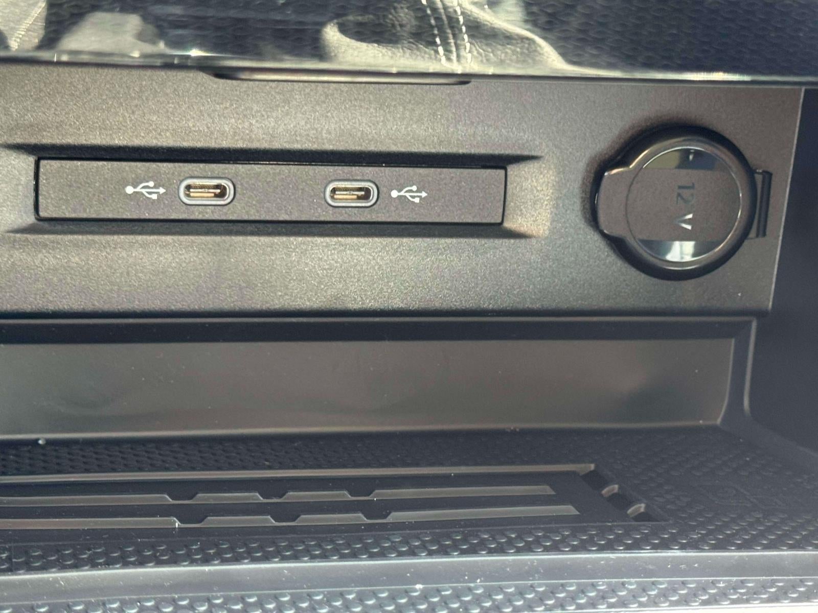 2026 Volkswagen Taos SEL 4MOTION