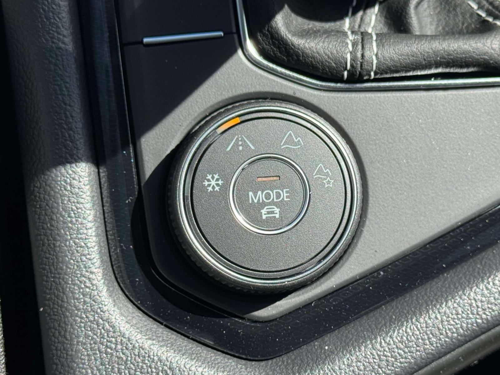 2026 Volkswagen Taos SEL 4MOTION