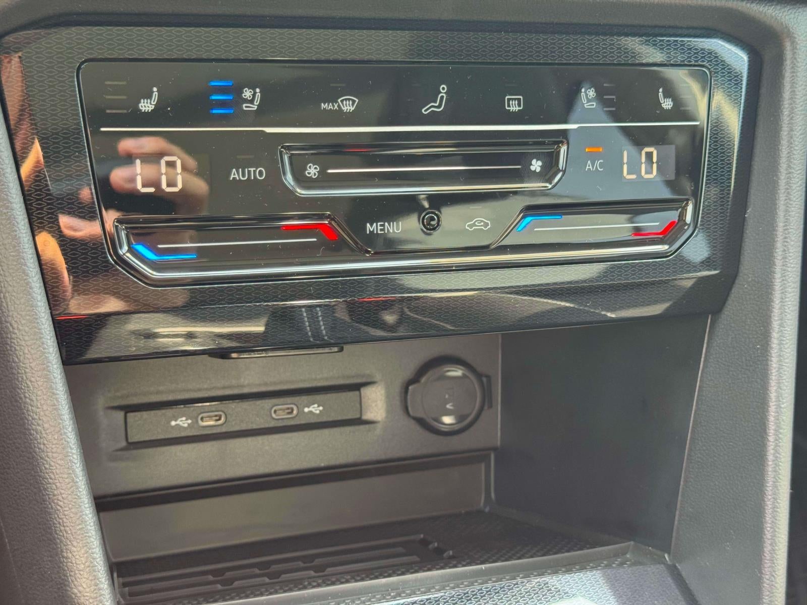 2026 Volkswagen Taos 1.5T SEL