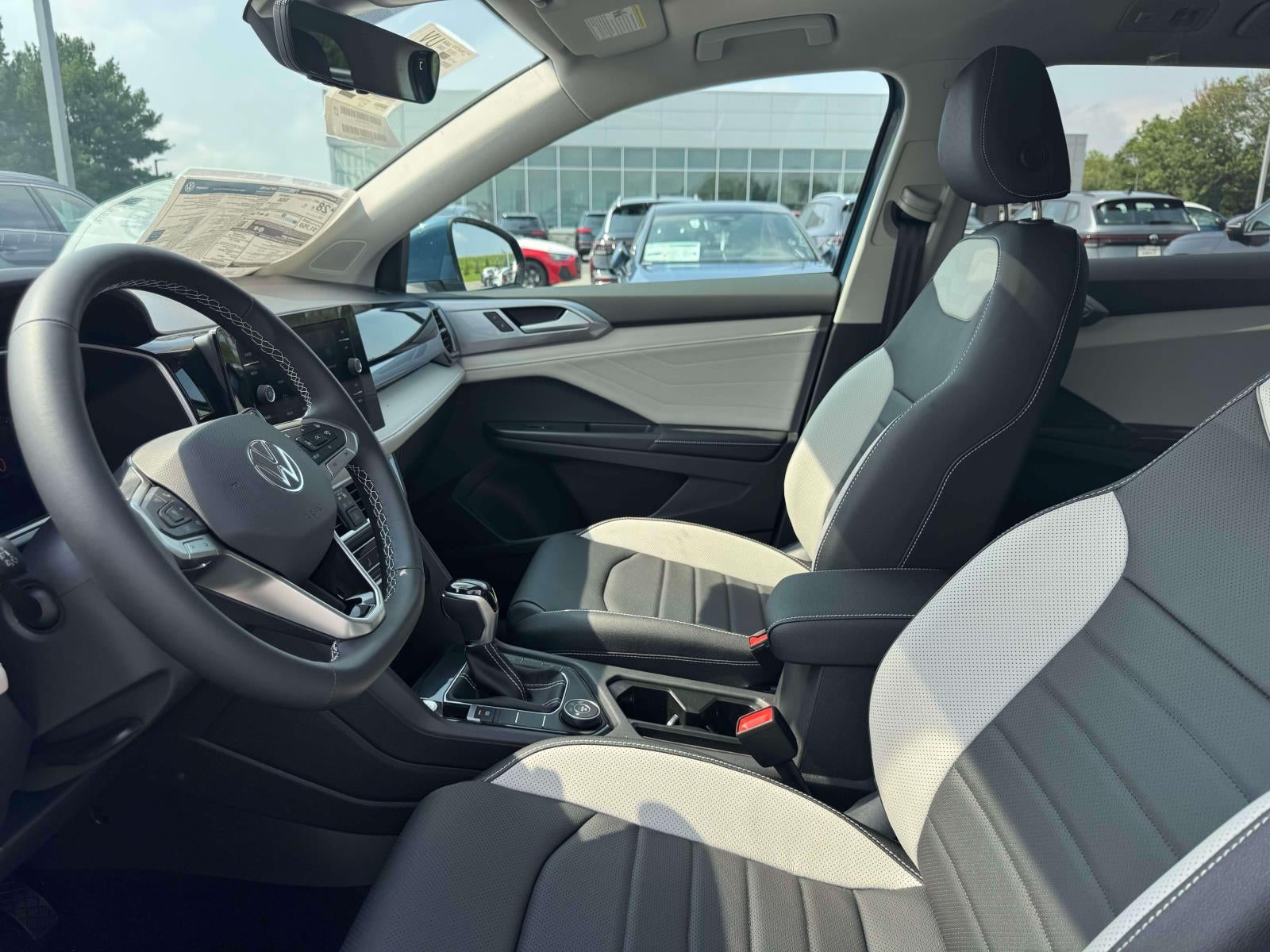 2026 Volkswagen Taos 1.5T SEL