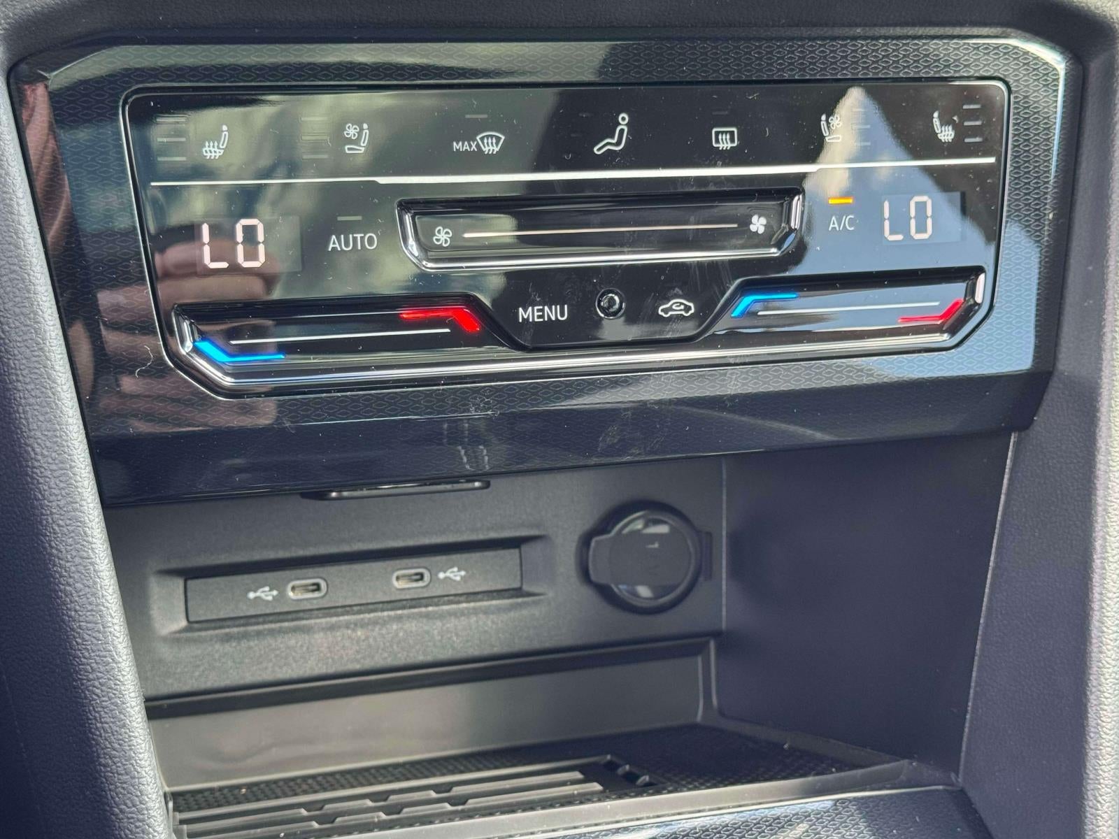 2027 Volkswagen Taos 1.5T SEL