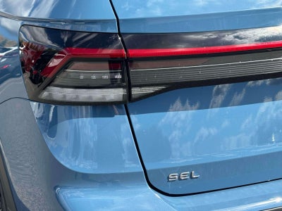 2027 Volkswagen Taos 1.5T SEL