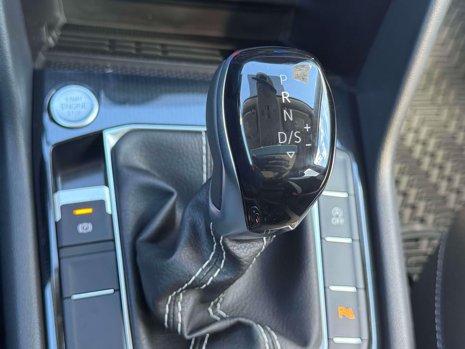 2027 Volkswagen Taos 1.5T SEL