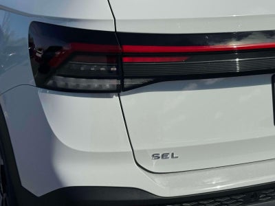 2027 Volkswagen Taos 1.5T SEL