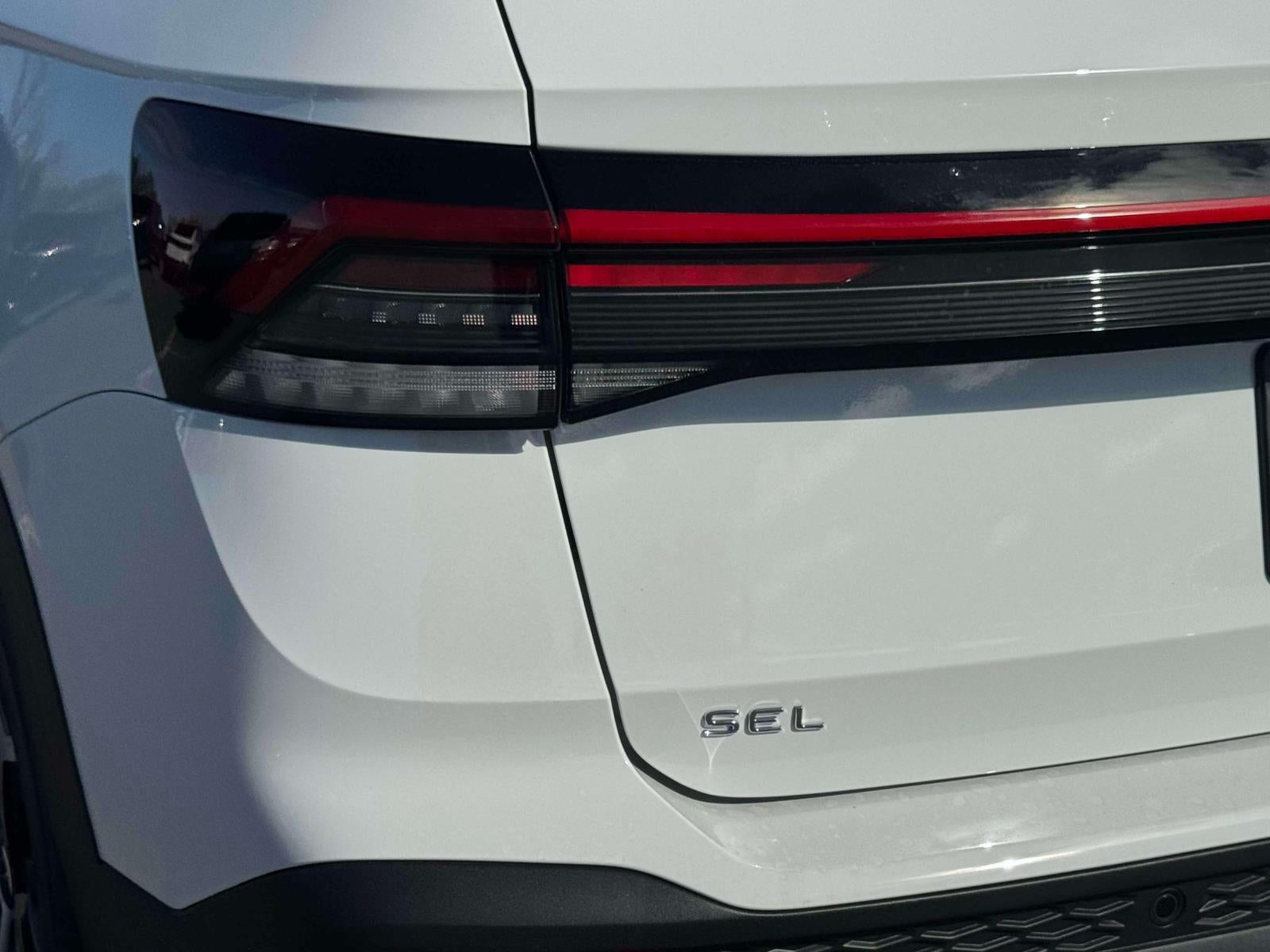 2027 Volkswagen Taos 1.5T SEL