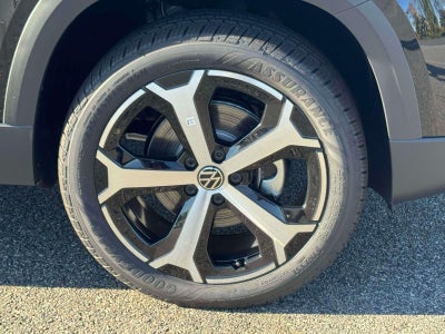 2027 Volkswagen Taos 1.5T SEL