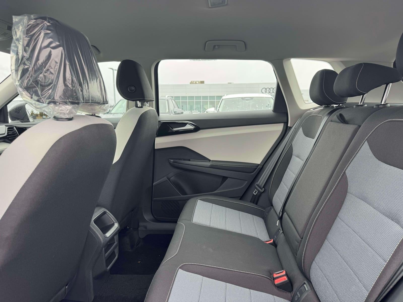 2026 Volkswagen Taos 1.5T S