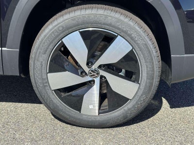 2026 Volkswagen Taos S 4MOTION