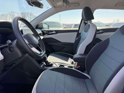 2026 Volkswagen Taos S 4MOTION