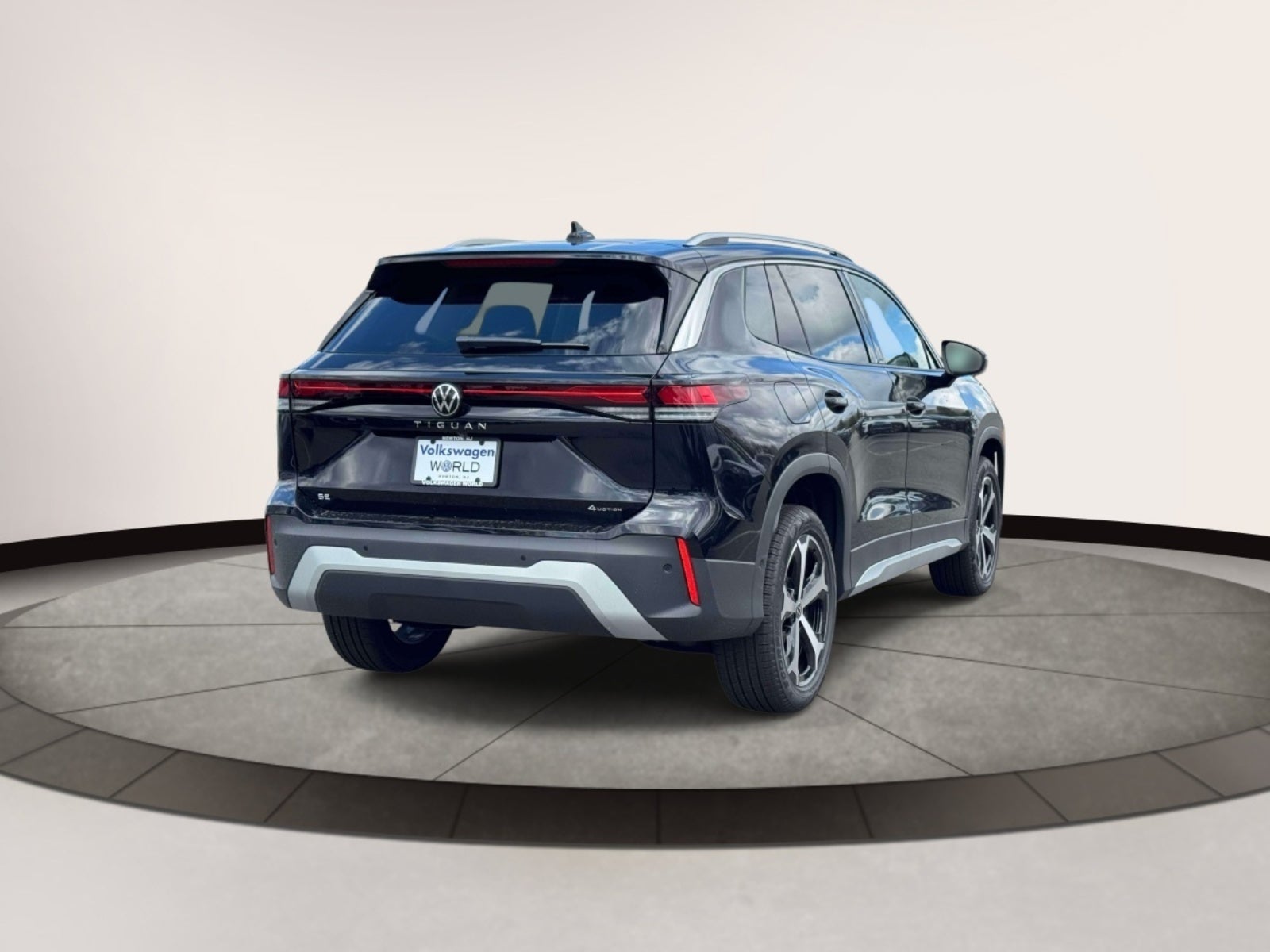 2026 Volkswagen Tiguan SE 4MOTION