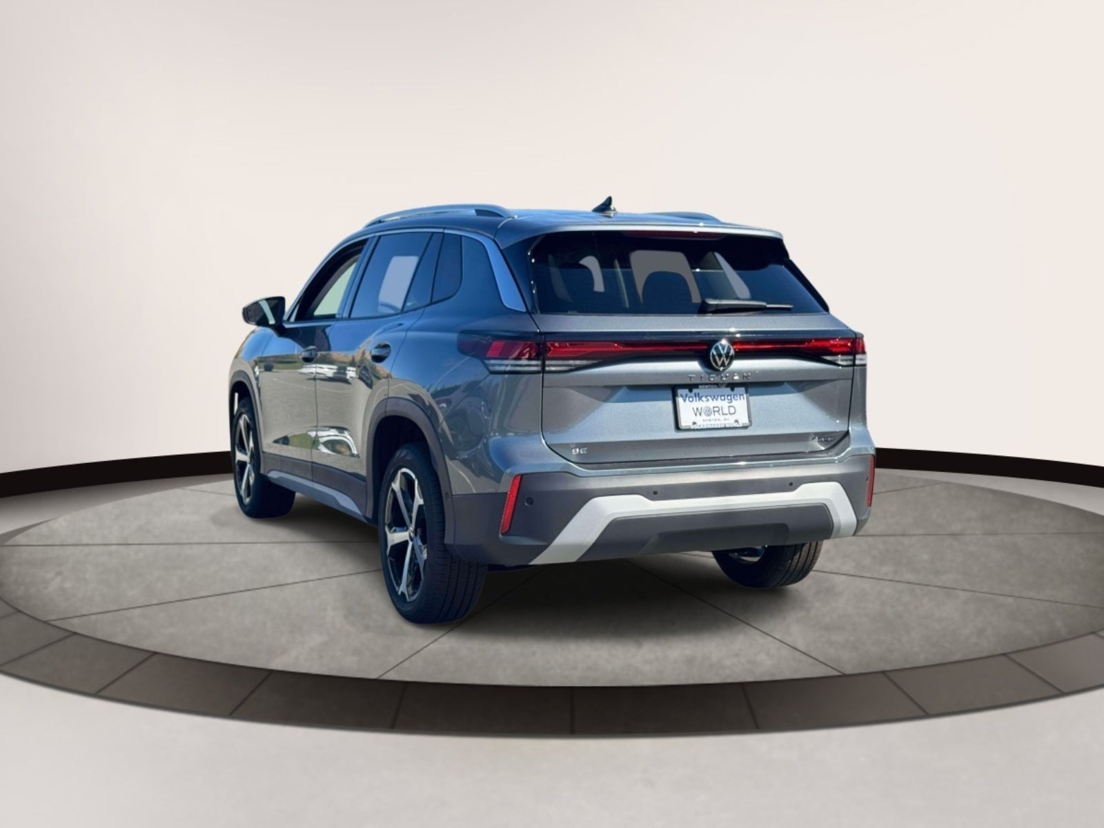 2026 Volkswagen Tiguan SE