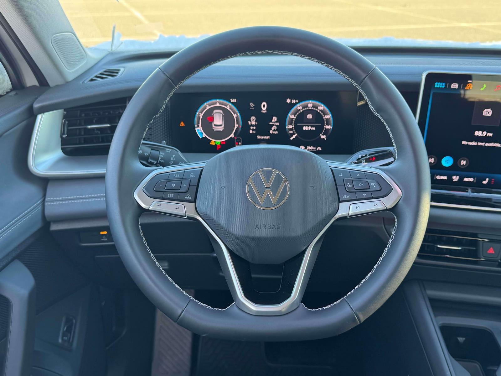 2026 Volkswagen Tiguan 2.0T SE