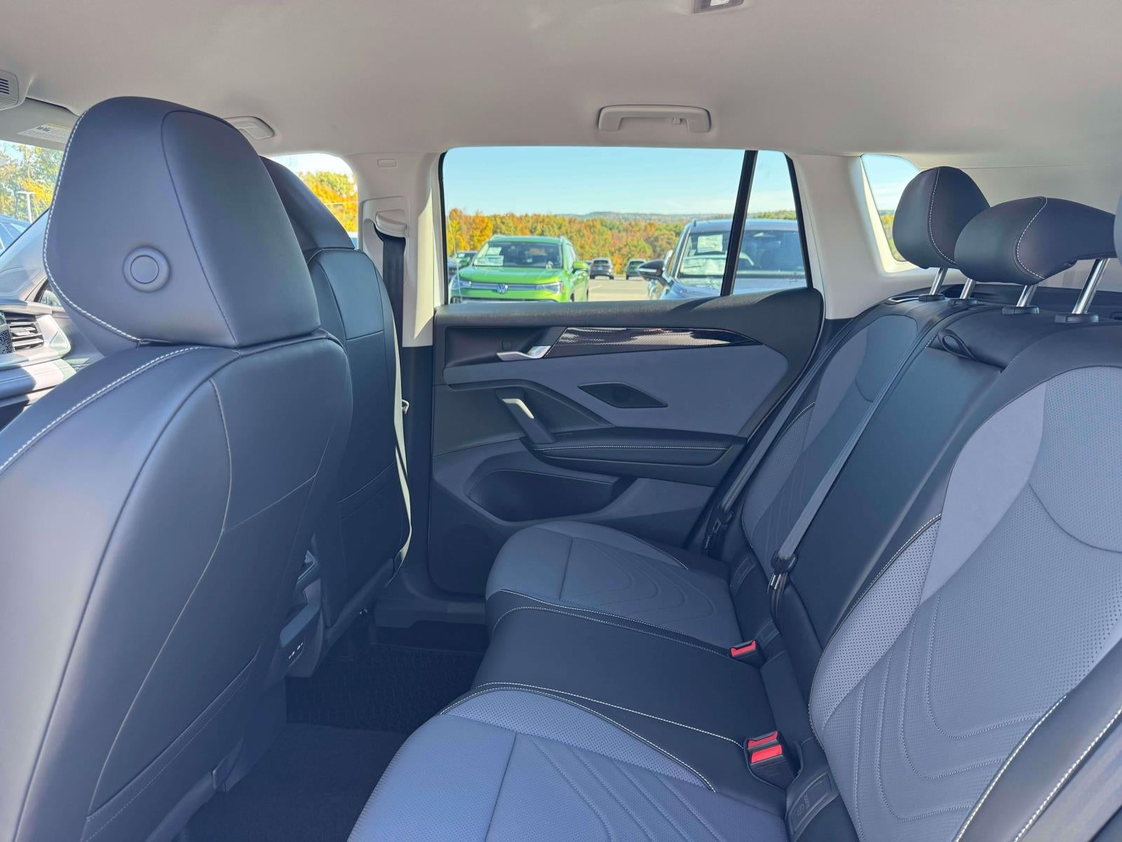 2026 Volkswagen Tiguan 2.0T SE