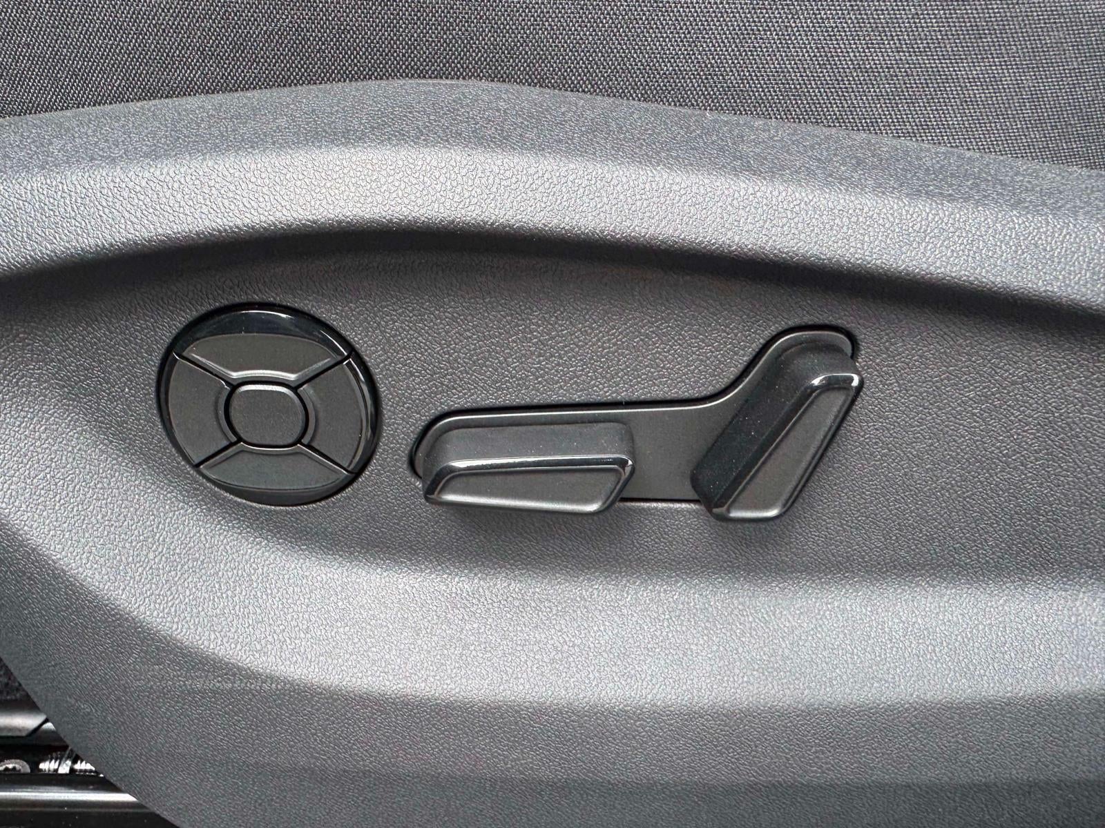 2026 Volkswagen Tiguan SE R-Line Black 4MOTION