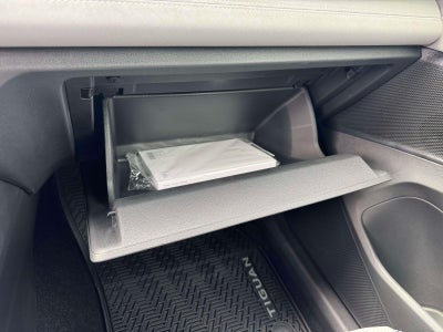 2026 Volkswagen Tiguan SE R-Line Black 4MOTION