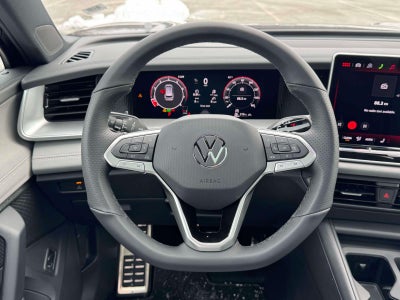 2026 Volkswagen Tiguan 2.0T SE R-Line Black