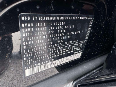 2026 Volkswagen Tiguan 2.0T SE R-Line Black