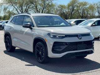 2026 Volkswagen Tiguan SE R-Line Black 4MOTION