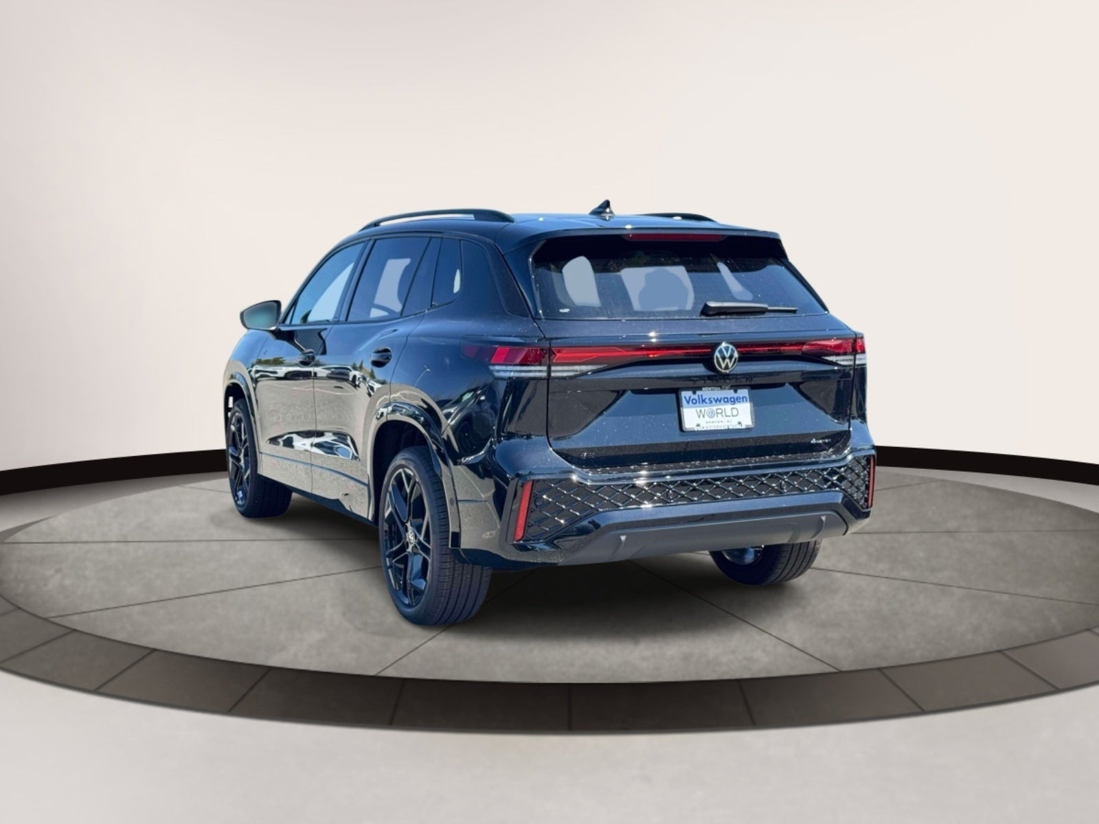 2026 Volkswagen Tiguan SE R-Line AWD