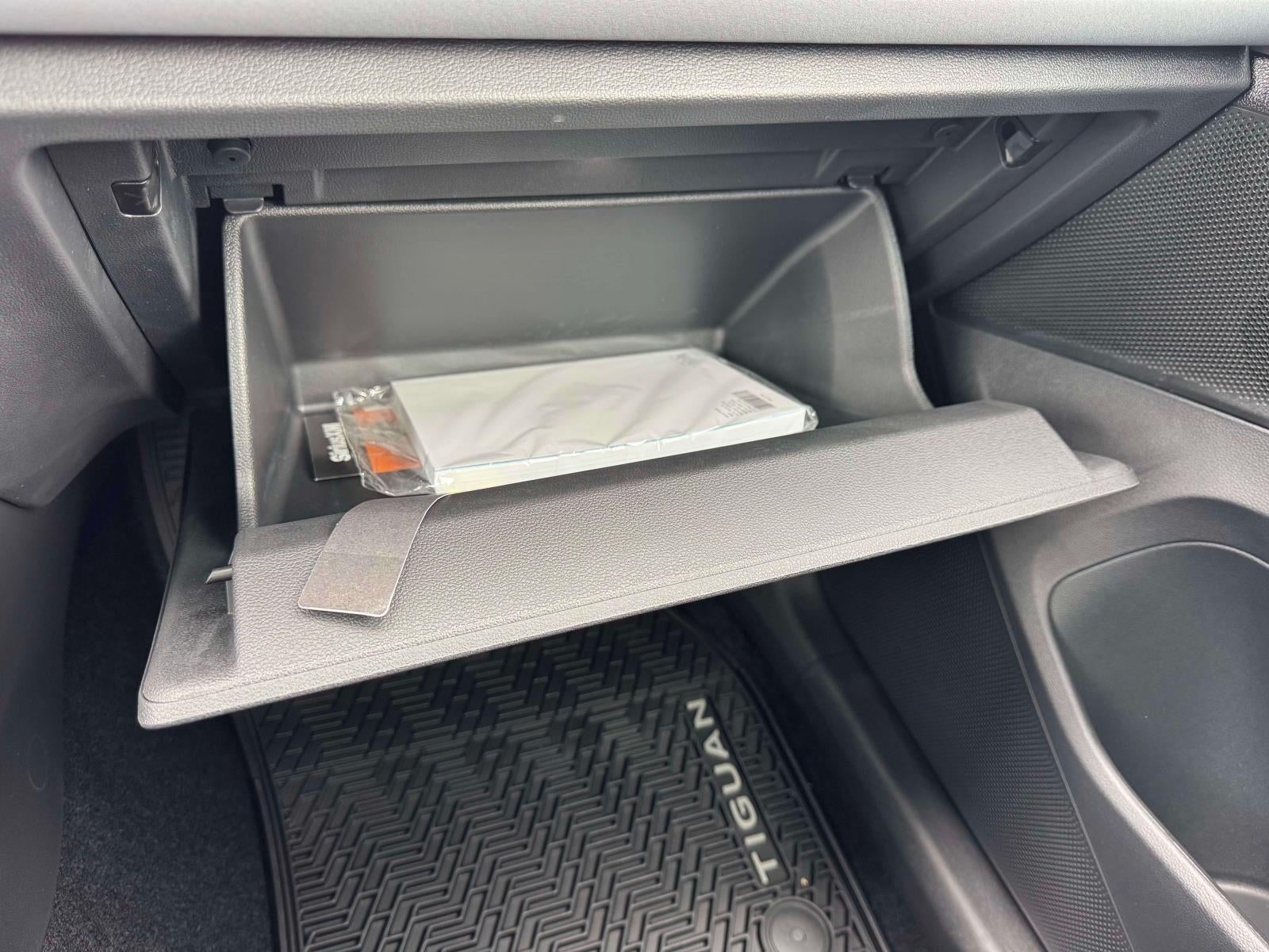 2026 Volkswagen Tiguan SE R-Line Black 4MOTION